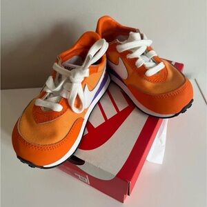 NEW Nike Waffle Trainer 2 SE, 8c